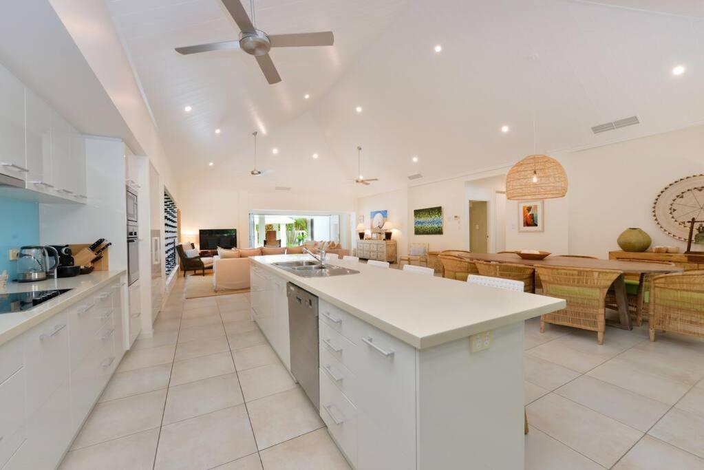 29 Beachfront Mirage - 4 Bedroom Luxury House Port Douglas Exterior foto